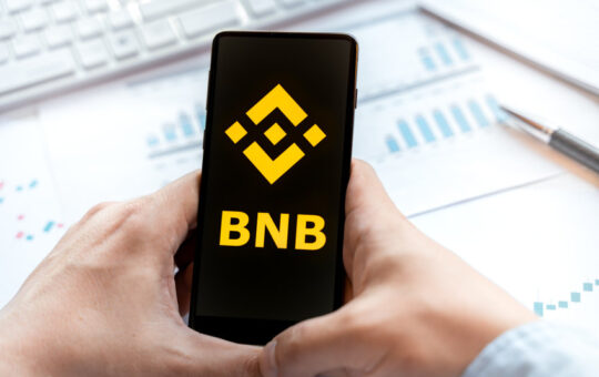 Don’t miss out on BNB as the journey to above $300 remains on course