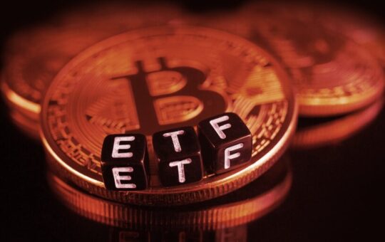 SEC Delays VanEck's Bitcoin ETF Decision Another 45 Days