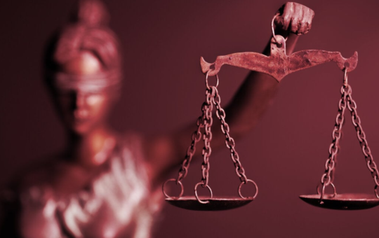 Judge Halts SEC, CFTC Cases Against Bankman-Fried Until Criminal Trial Concludes