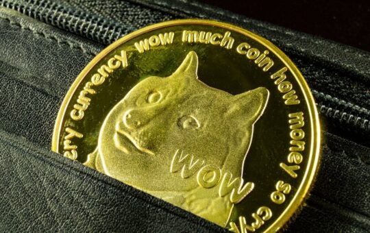 Dogecoin Marks 10th Anniversary, Hits $0.10 For First Time in a Year